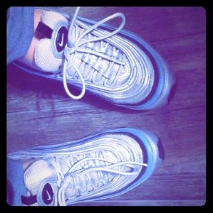 96 Nike Air Max silver and turquoise